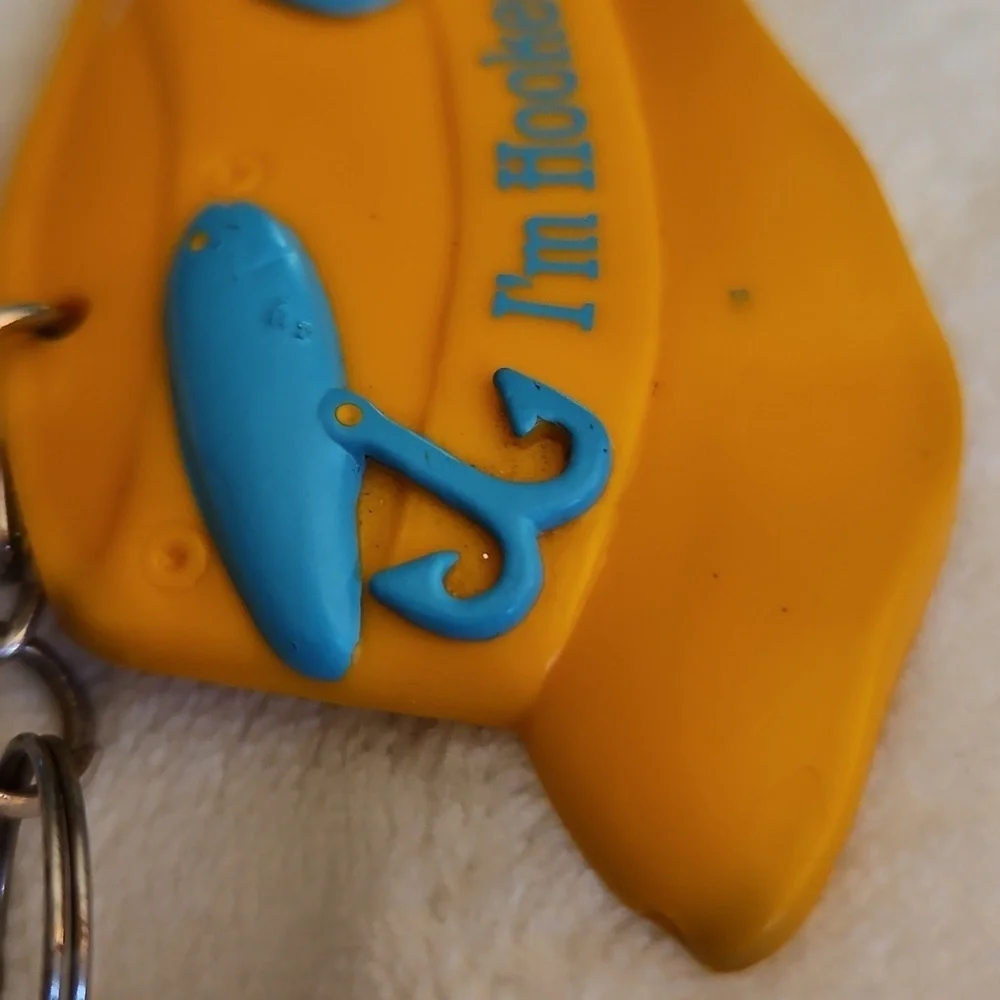 3/$30 Vtg AVON Yellow Fisherman's Hat I'm Hooked on You Keychain